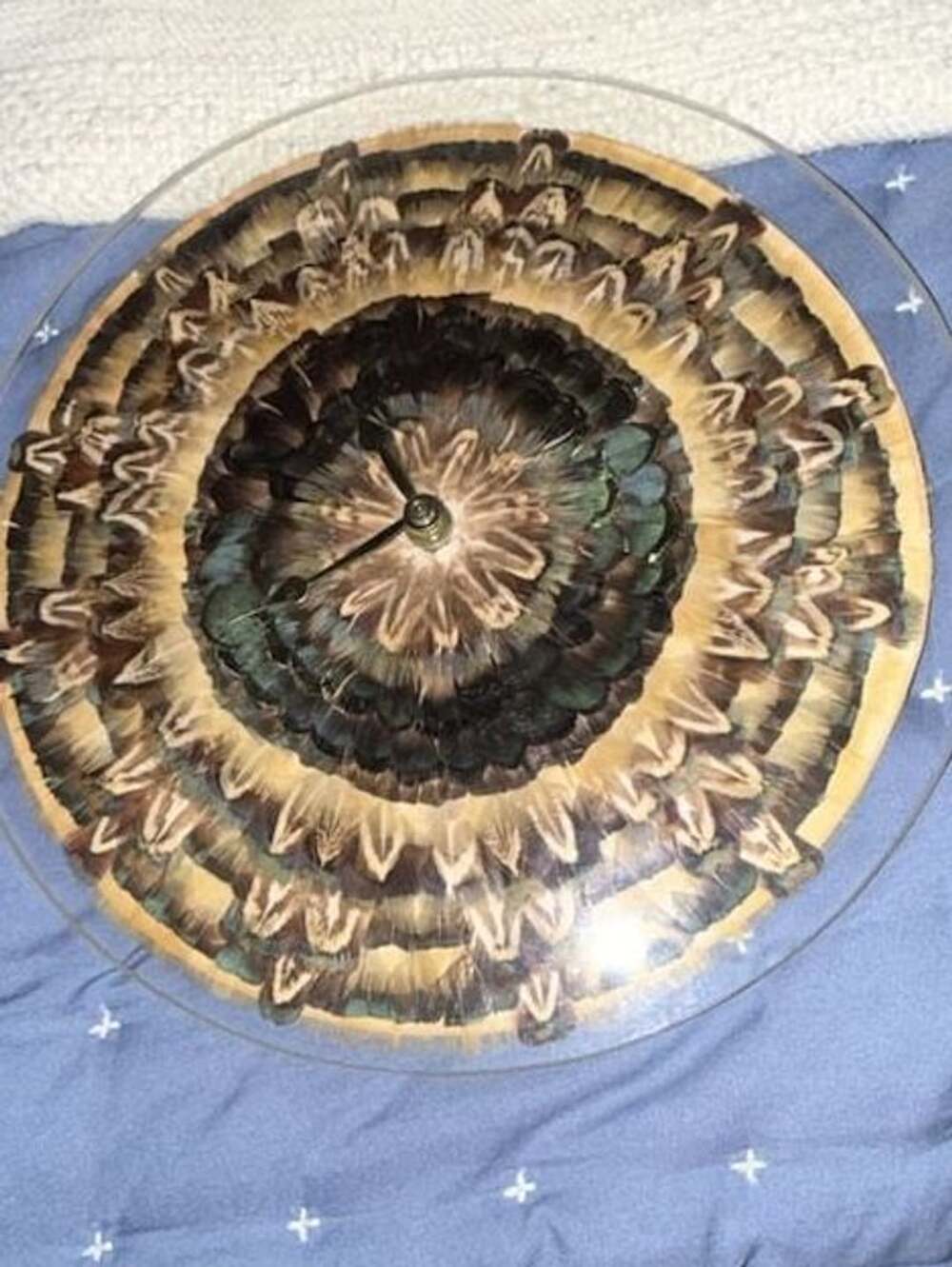Handmade Real Feather Mosaic Wall Clock